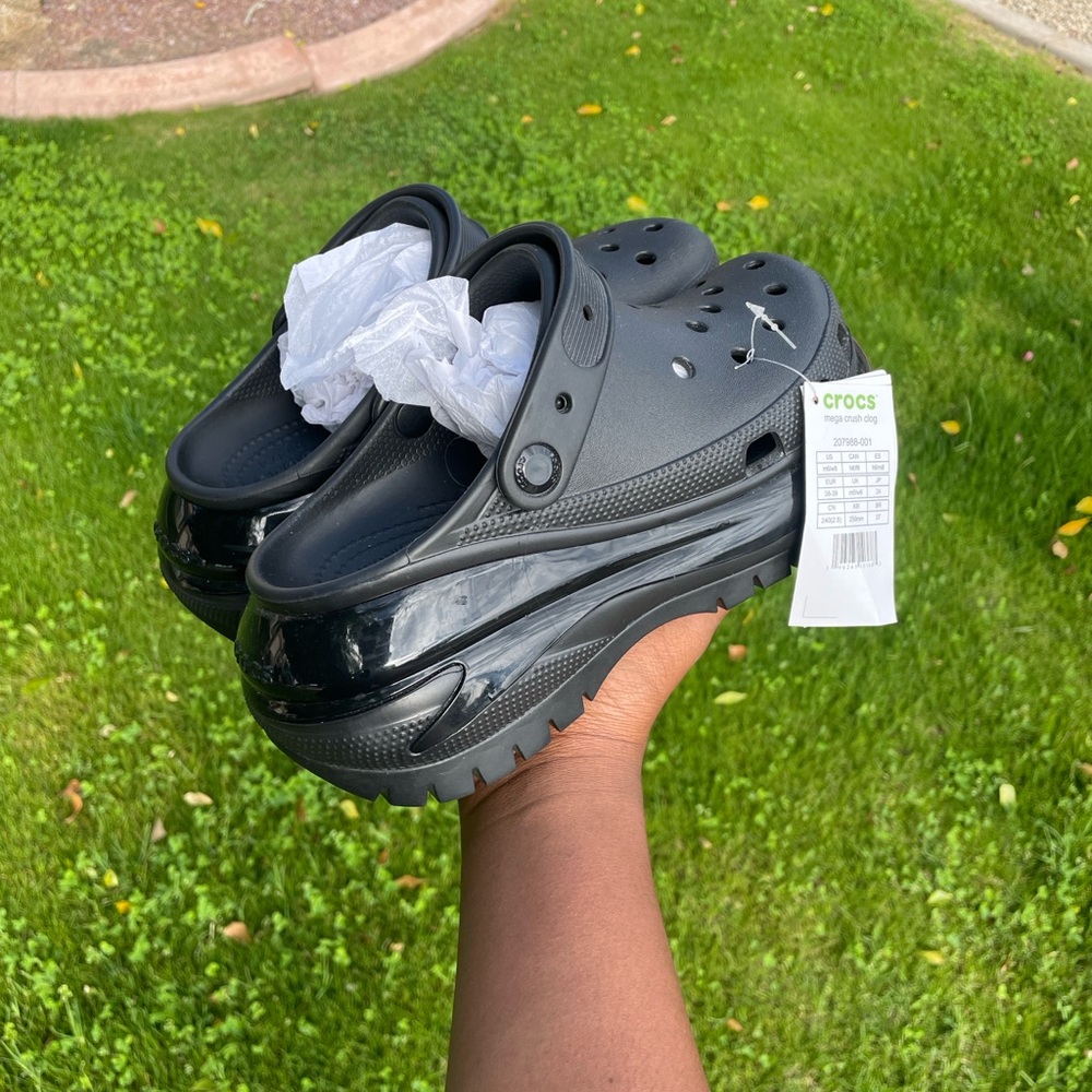 Black Mega Crush Clog